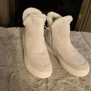 Serra Boots, oh so cute!!!